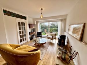 Photo 7- click for photo gallery